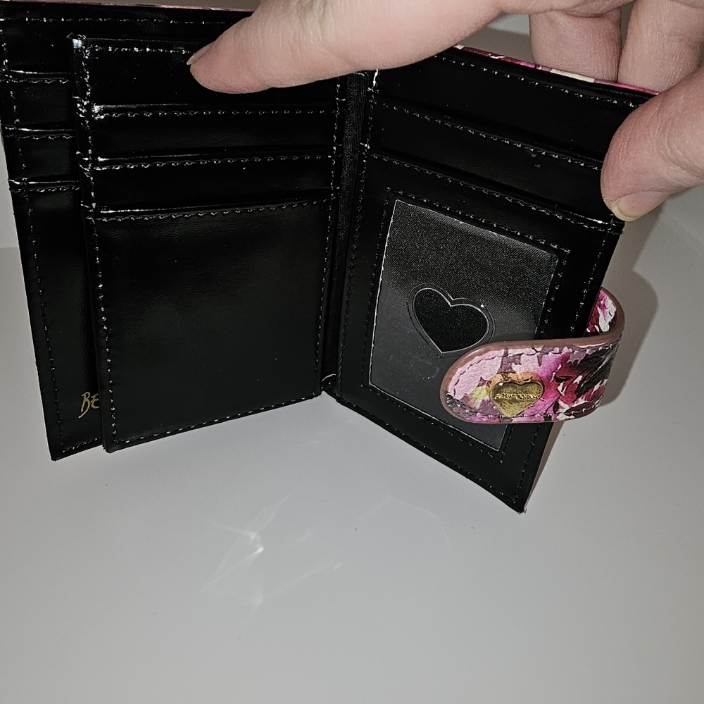 Betsey Jonson Floral Pink Wallet with Keychain - Picture 3 of 6